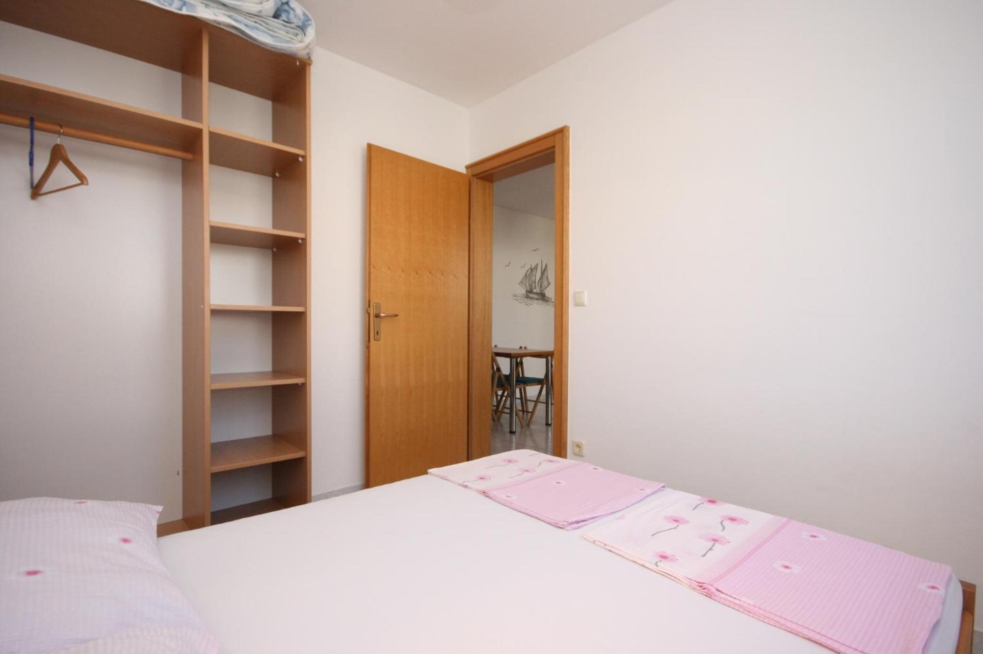 Apartments With A Parking Space Mandre, Pag - 6405 Kolan Zimmer foto